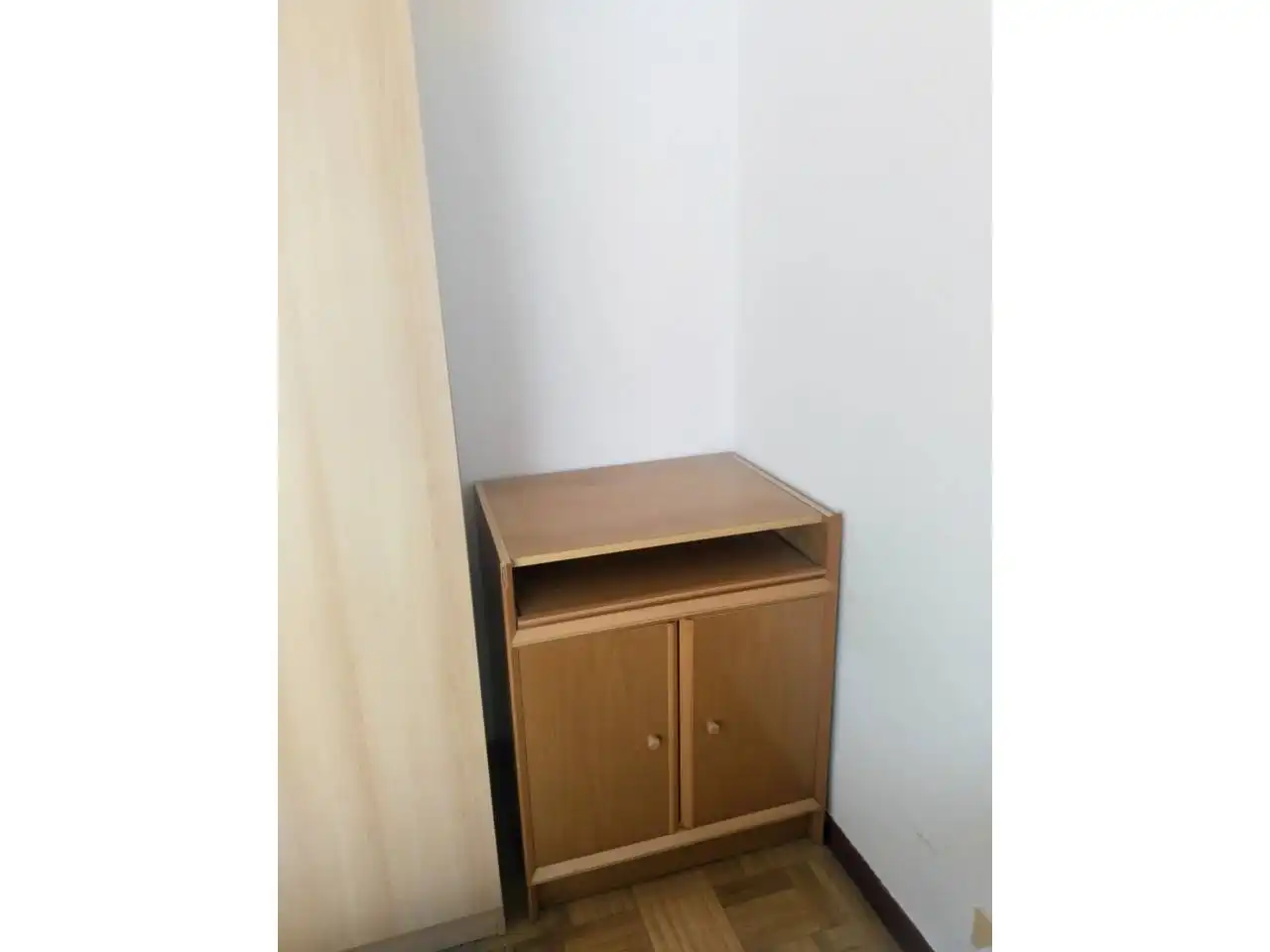 Bedroom of Flat for rent in Burgos  with Heating, Parquet flooring and Terrace