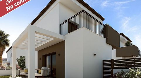 Foto 2 de Casa o chalet en venta en Calle Reino Unido, La Marina, Elche / Elx