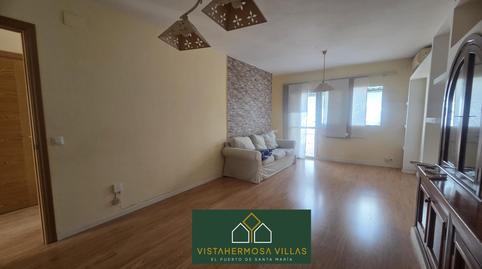 Foto 3 de Casa adosada en venda a Plaza de Toros - Ayuntamiento, Cádiz