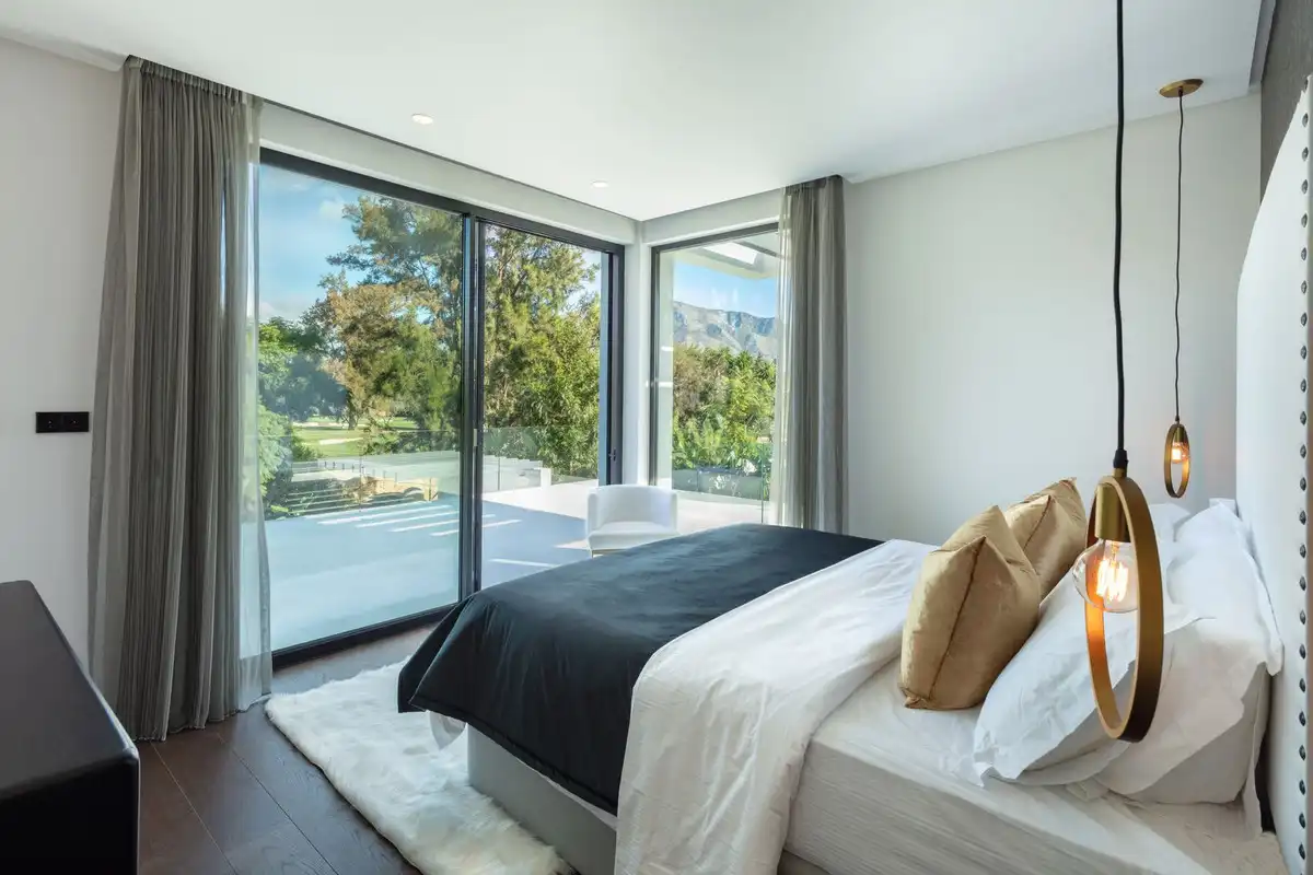 Chalet con piscina en venta en Nueva Andalucía, imagen 7