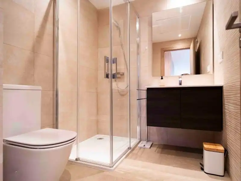 Bathroom of Flat for sale in Mijas  with Air Conditioner, Heating and Private garden