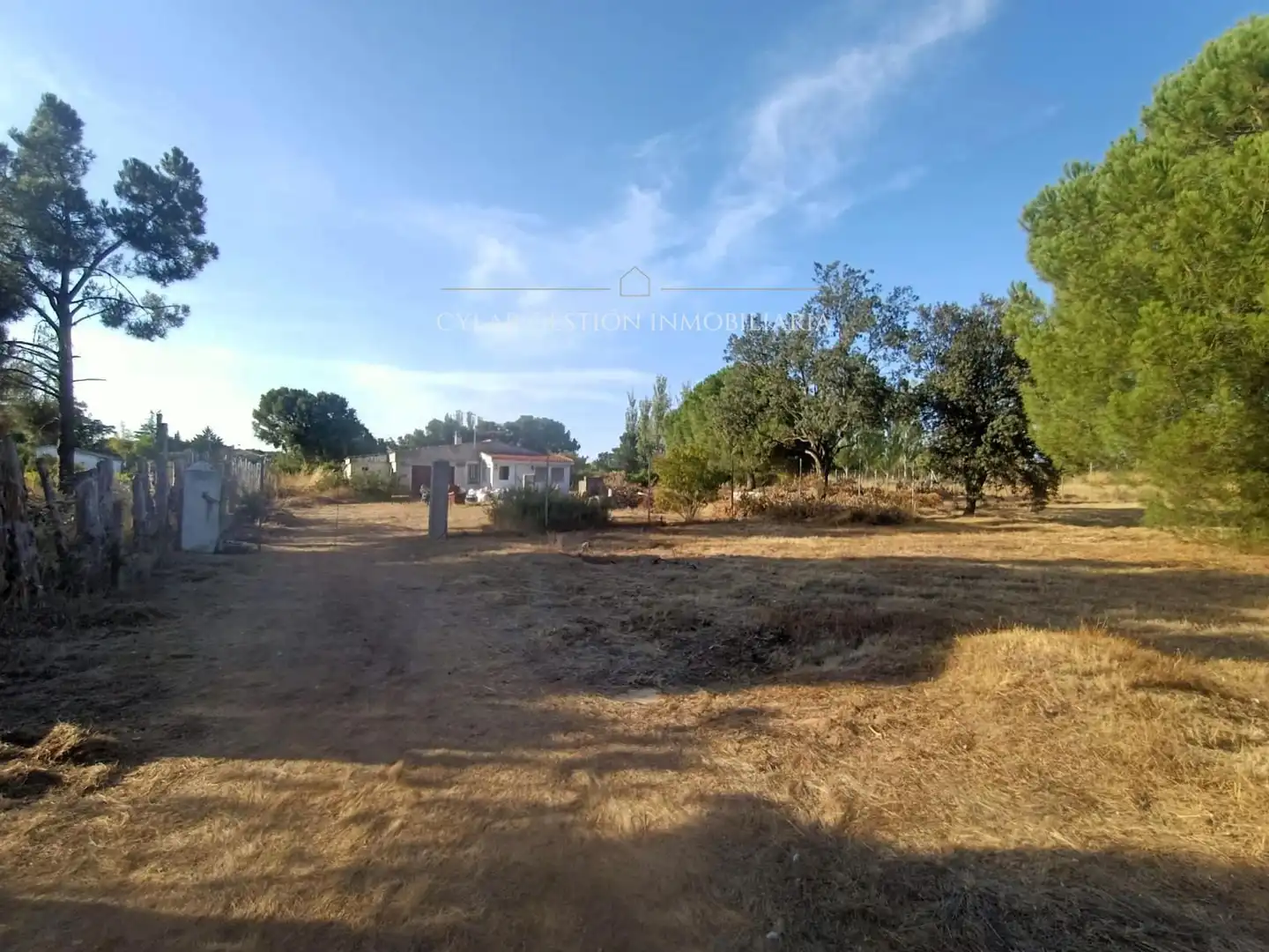 Casa o xalet en venda en Valdunciel amb Calefacció i Jardí privat