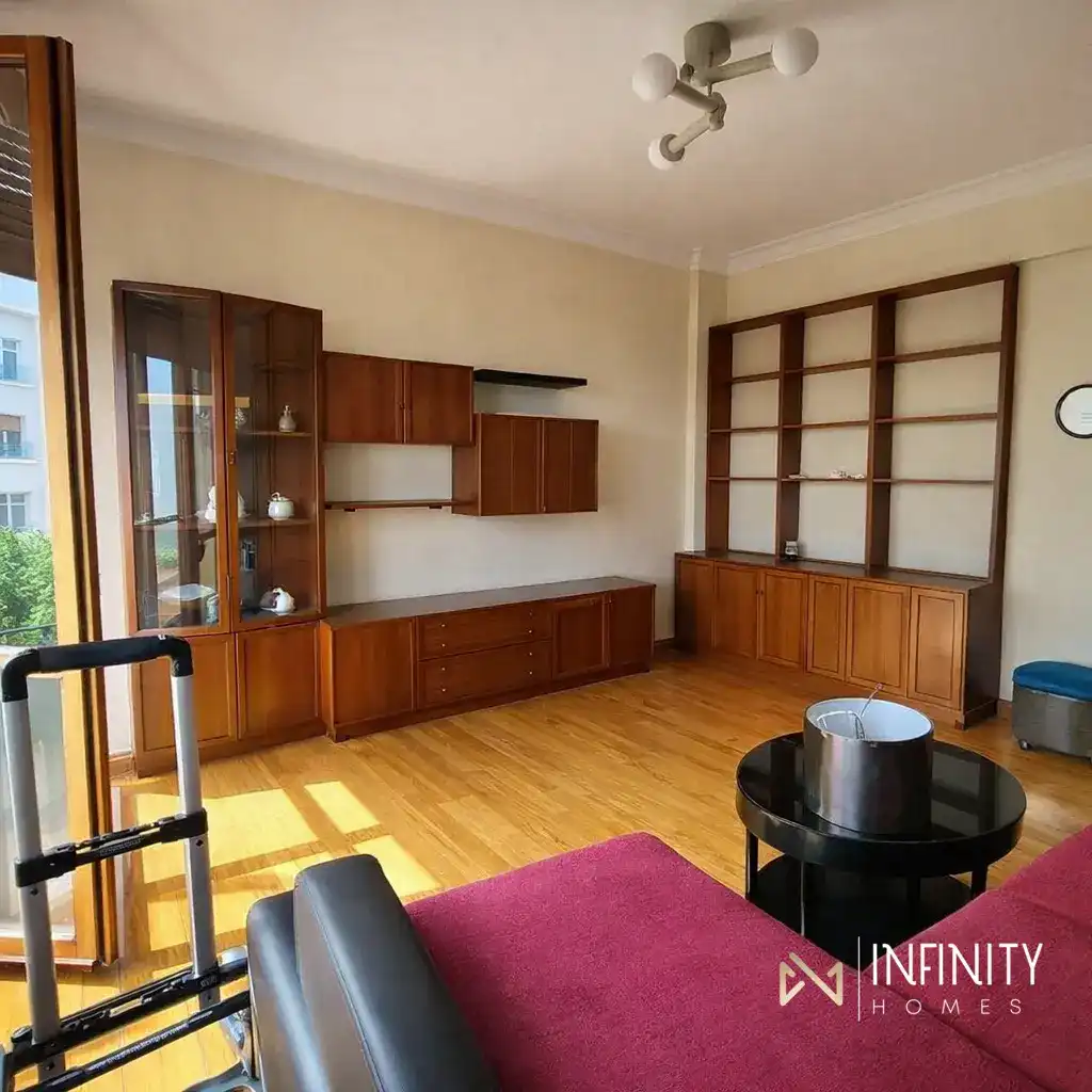 Living room of Flat for rent in Bilbao   with Heating