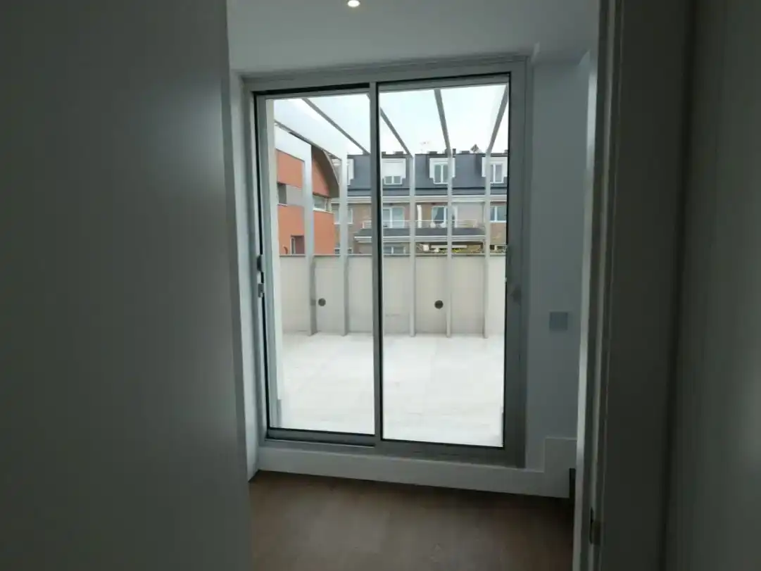 Terrassa de Casa o xalet en venda en  Madrid Capital amb Balcó