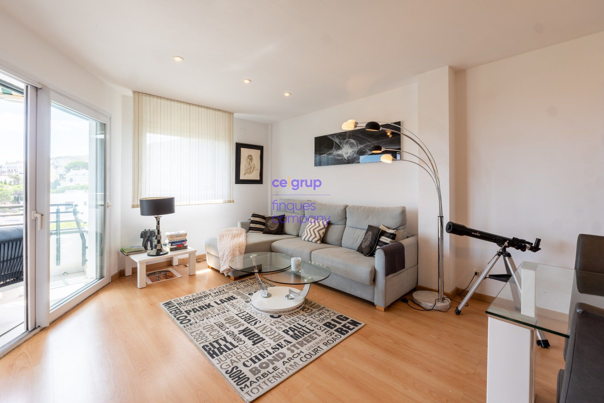 Living room of Planta baja for sale in Llançà  with Heating and Terrace