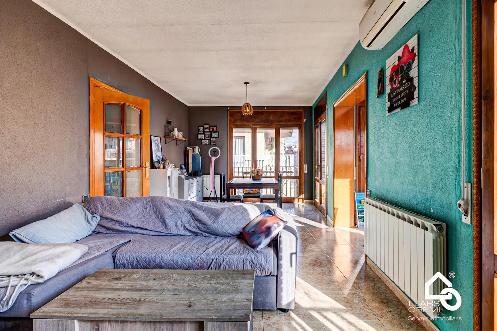 Sala de estar de Piso en venta en Igualada con Calefacción, Terraza y Trastero