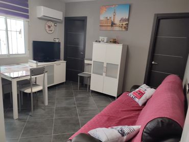 Apartament amb ascensor en venda a Calle Alpujarras 9
