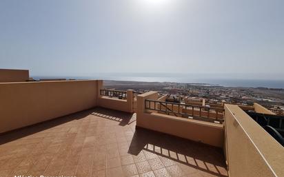 Vista exterior de Dúplex en venda en Antigua amb Terrassa i Piscina