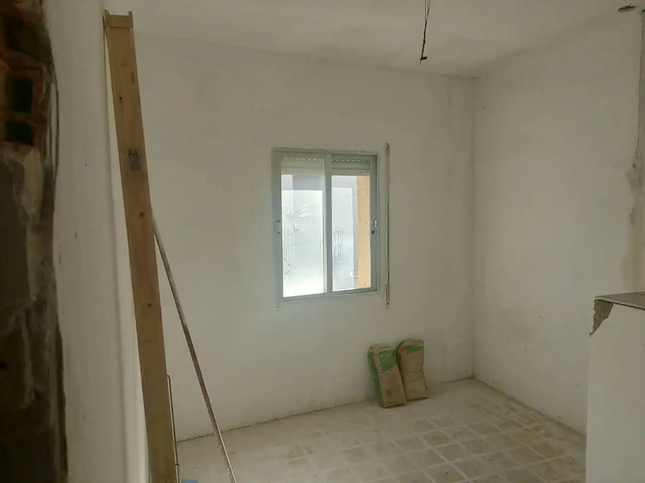 Flat for sale in Ador  with Terrace and Storage room