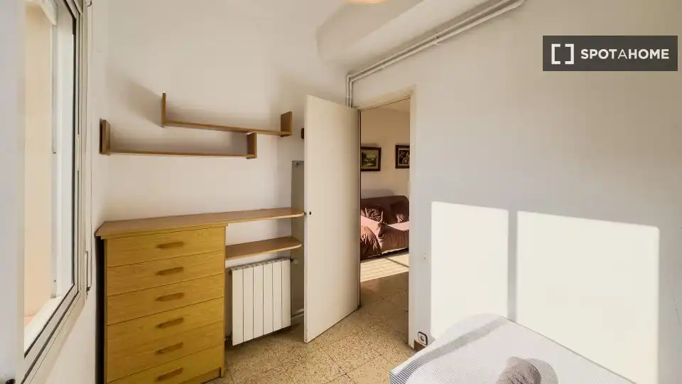 Flat with terrace to rent in Sant Martí, imagen 18
