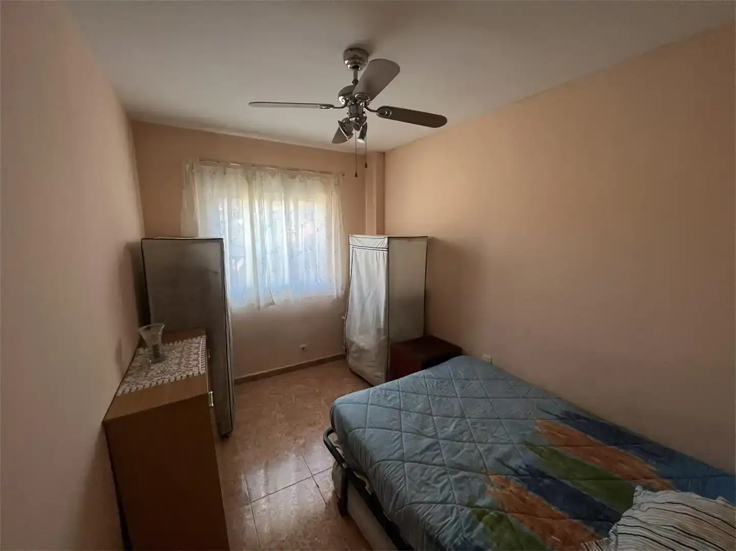 Habitación de Casa o chalet en venta en Los Navalmorales con Jardín privado y Trastero