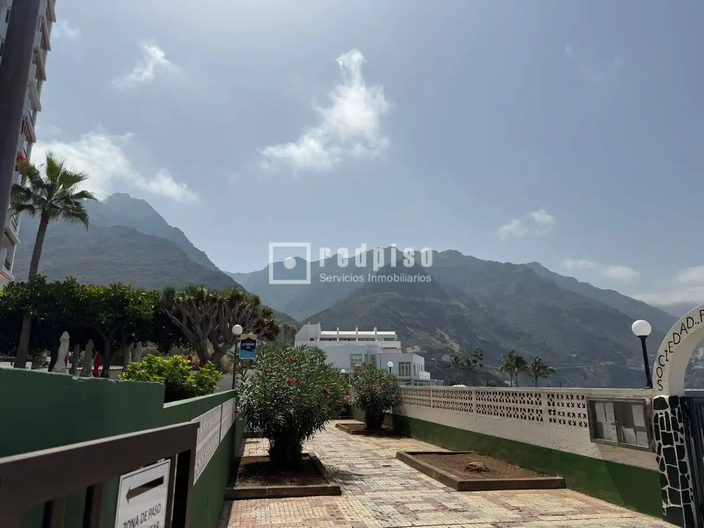 Vista exterior de Local en venta en Punta del Hidalgo