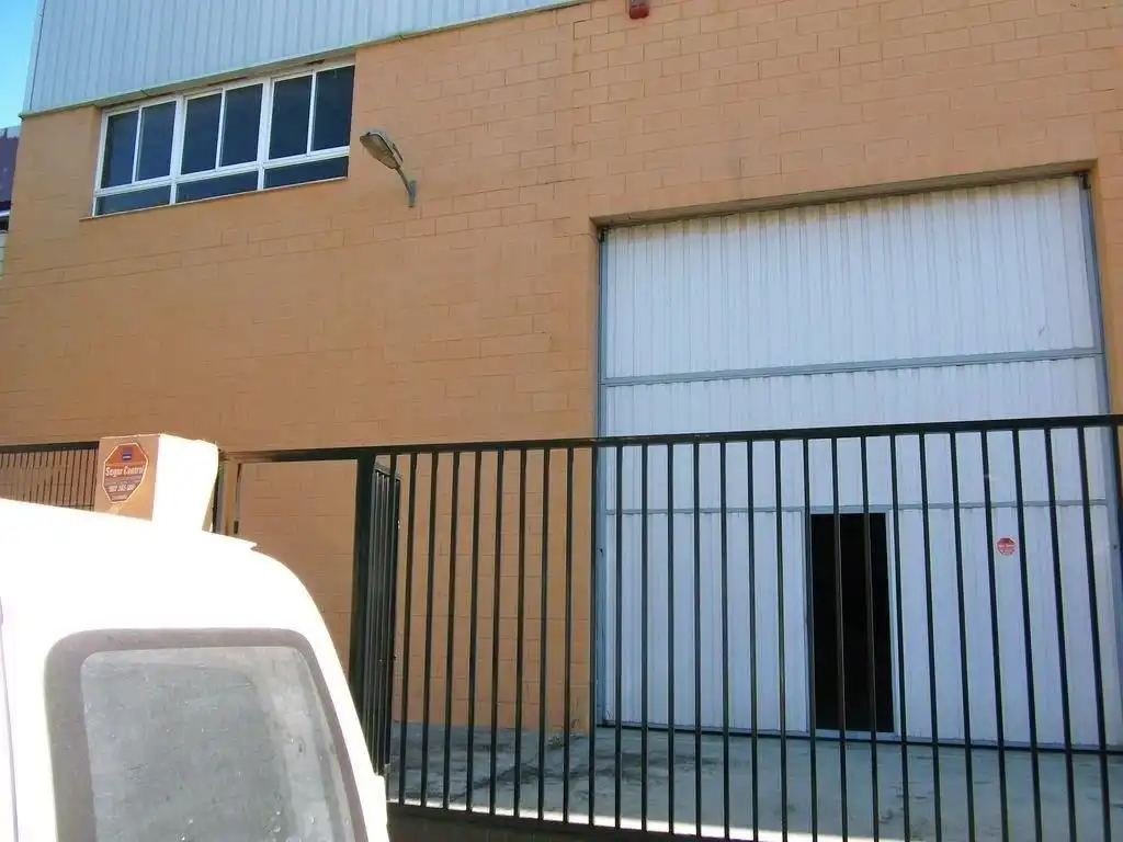 Industriegebäude zum Verkauf in Carrer Séquia de Mestalla, imagen 3