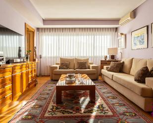 Living room of Flat for sale in  Zaragoza Capital  with Heating and Storage room