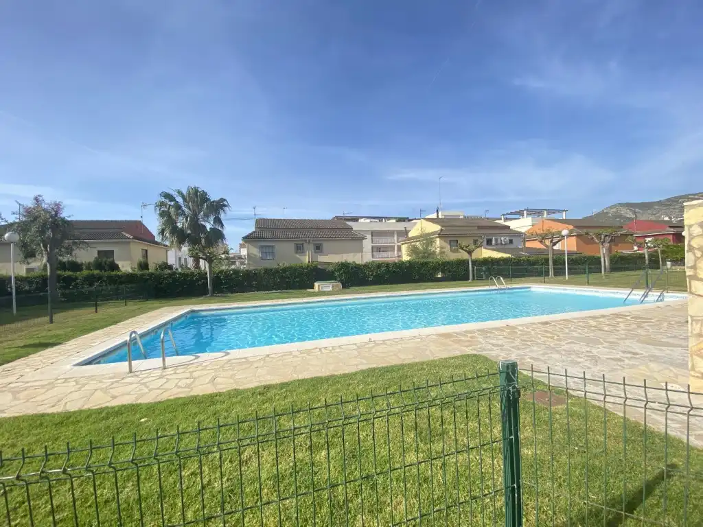 Piscina de Apartament en venda en Oropesa del Mar / Orpesa amb Piscina