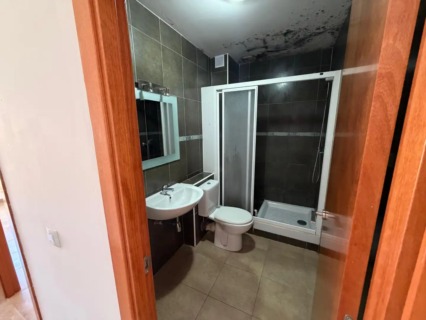 Baño de Piso en venta en Cervera con Calefacción, Amueblado y Horno