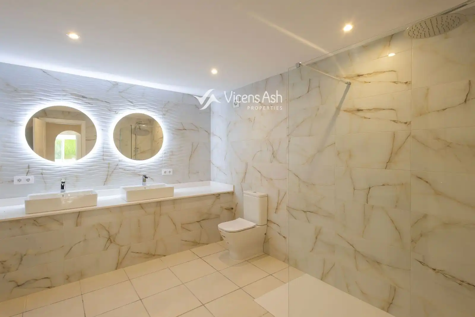 Bathroom of Houses for sale in Jávea / Xàbia  with Air Conditioner, Heating and Terrace