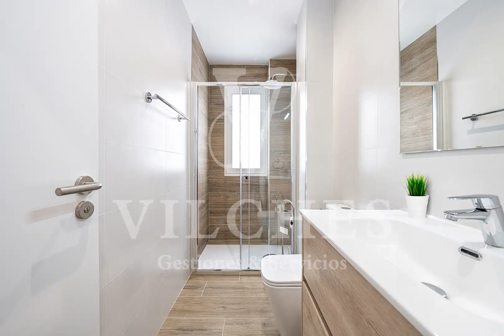 Bathroom of Flat for rent in Las Palmas de Gran Canaria  with Furnished, Oven and Microwave