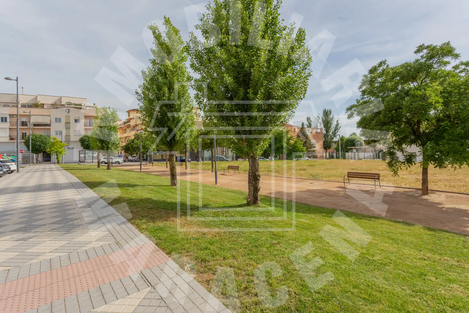 Vista exterior de Casa adosada en venda en Maracena amb Aire condicionat, Calefacció i Traster