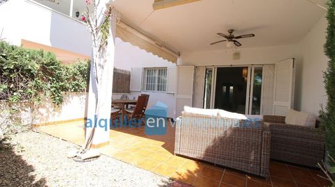 Image 2 of the listing