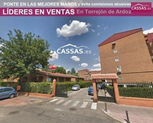 Exterior view of Flat for sale in Torrejón de Ardoz  with Air Conditioner and Terrace