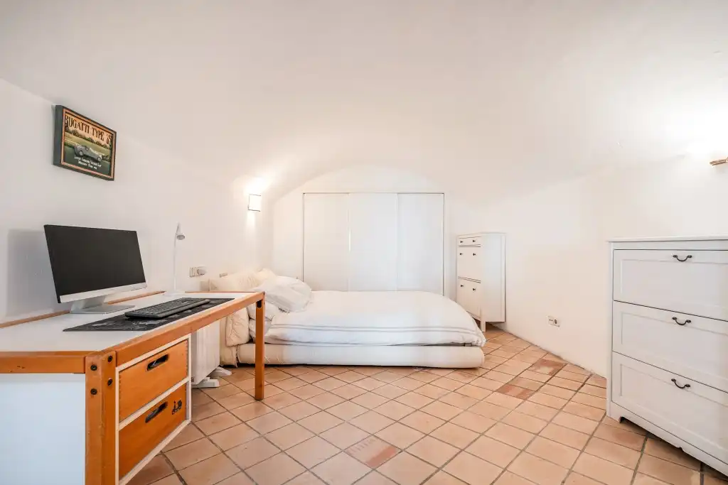 Dormitori de Apartament en venda en  Palma de Mallorca amb Calefacció, Jardí privat i Terrassa