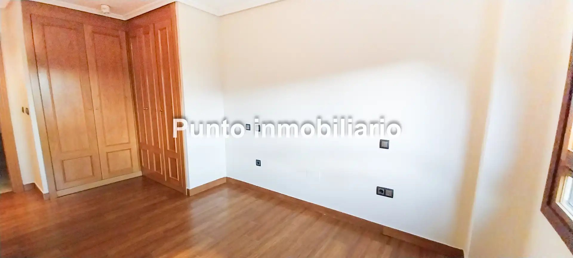 Flat for rent in Calle Santa Ana, 2, La Flecha - Monasterio del Prado