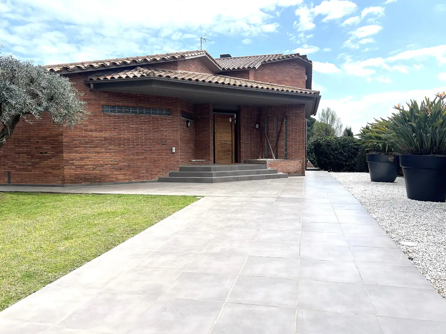 Vista exterior de Casa o chalet en venta en La Garriga con Calefacción, Jardín privado y Parquet