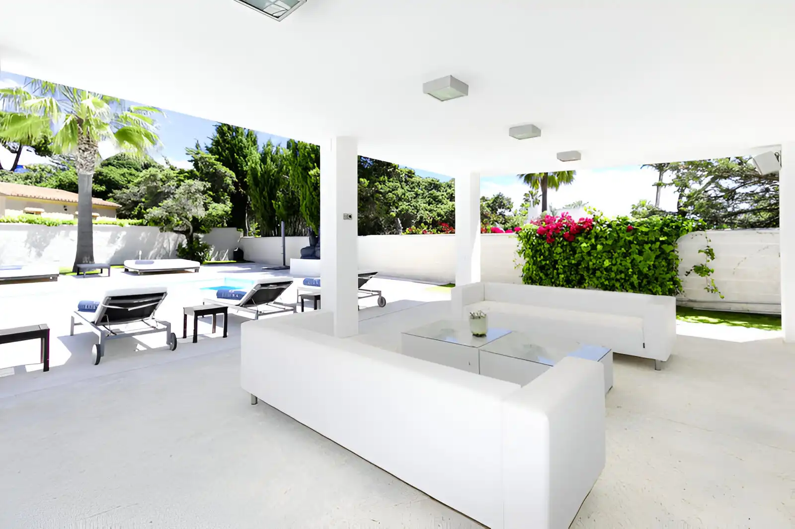 Terraza de Casa o chalet en venta en Marbella con Aire acondicionado, Jardín privado y Terraza