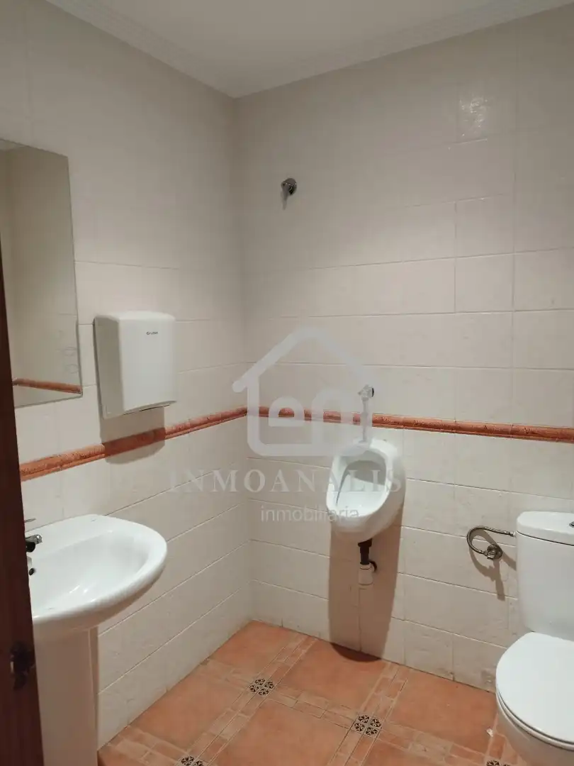 Badezimmer von Gebäude zur Miete in Cortes de Pallás