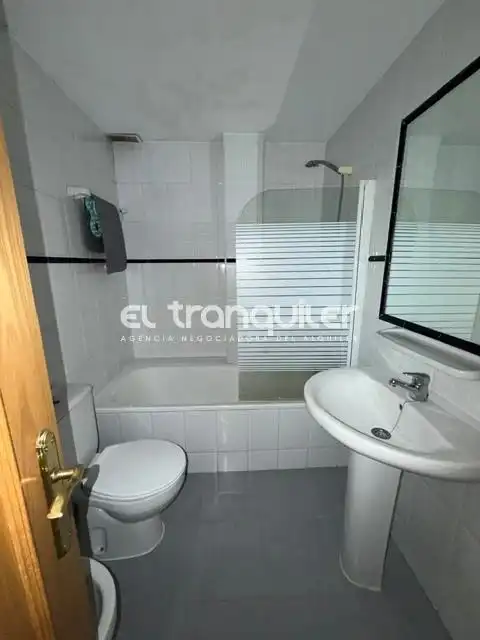 Bany de Dúplex de lloguer en San Sebastián de los Reyes amb Parquet