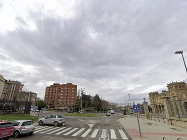 Piso con balcón en venta en FEDERICO CANTERO VILLAMIL