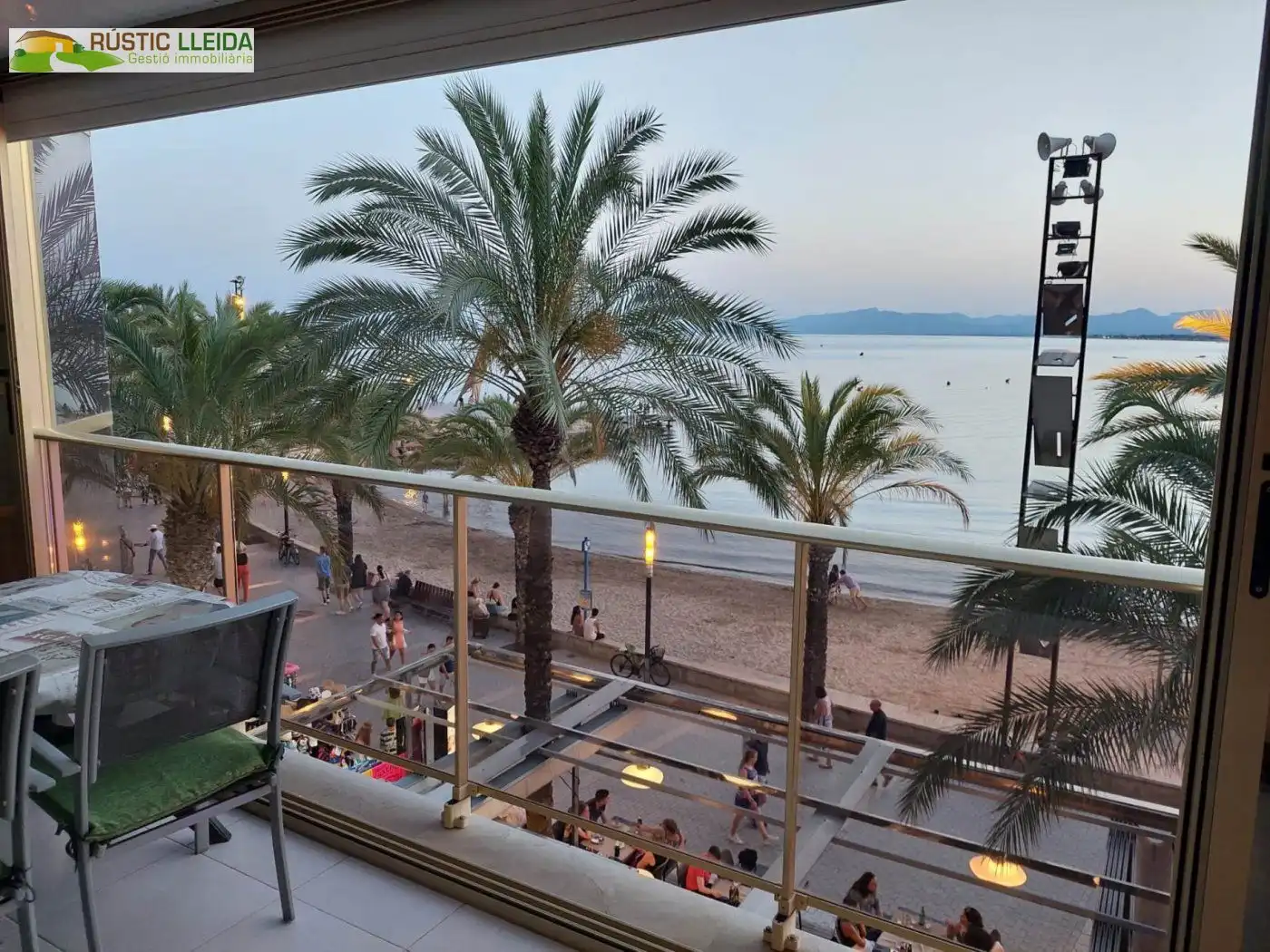 Apartamento de alquiler en Calle Colón, Mar i Camp - Platja dels Capellans