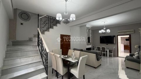 Foto 3 de Casa o chalet en venta en Mengíbar, Jaén