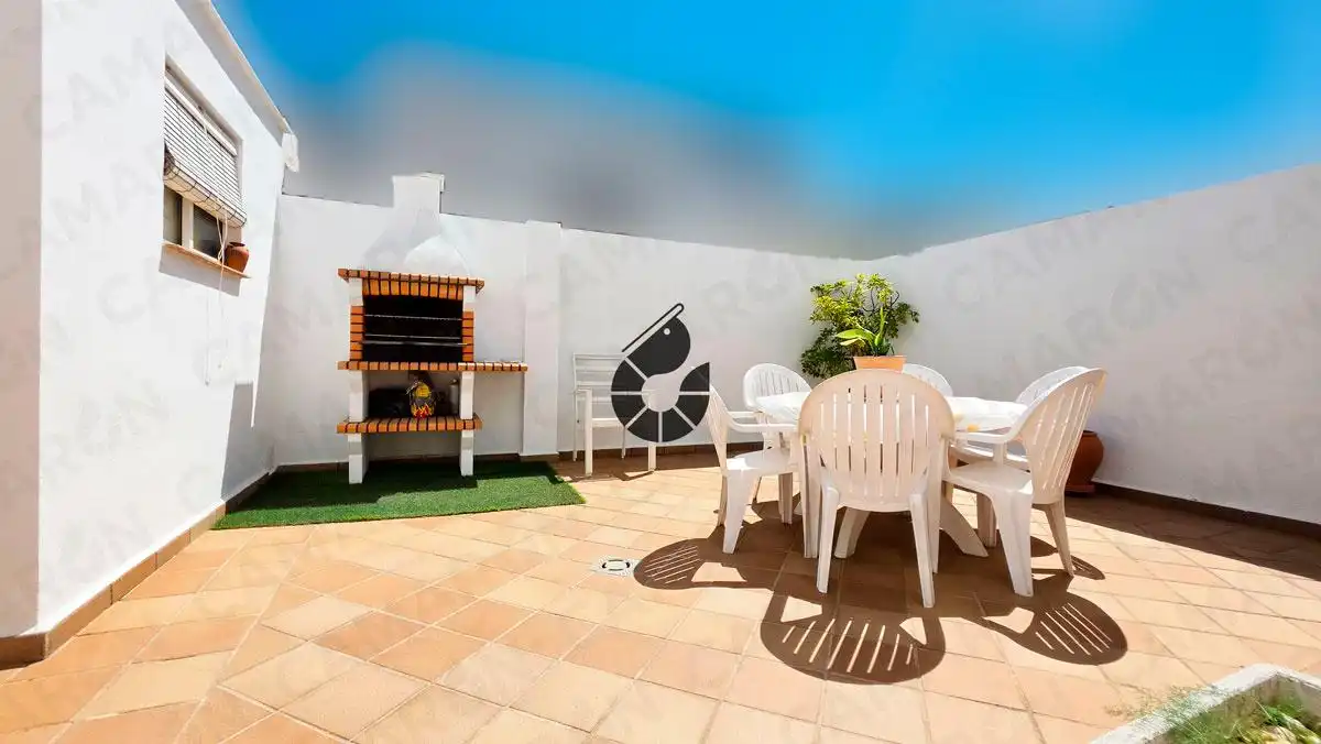 Terraza de Casa adosada en venta en Castilleja de la Cuesta con Aire acondicionado y Balcón