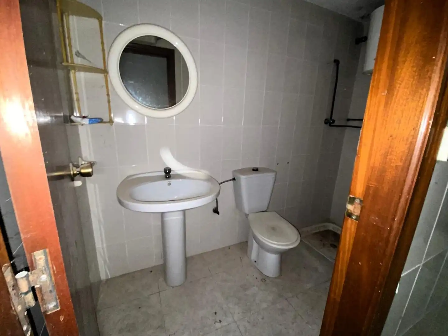 Bathroom of Industrial buildings for rent in Beniparrell
