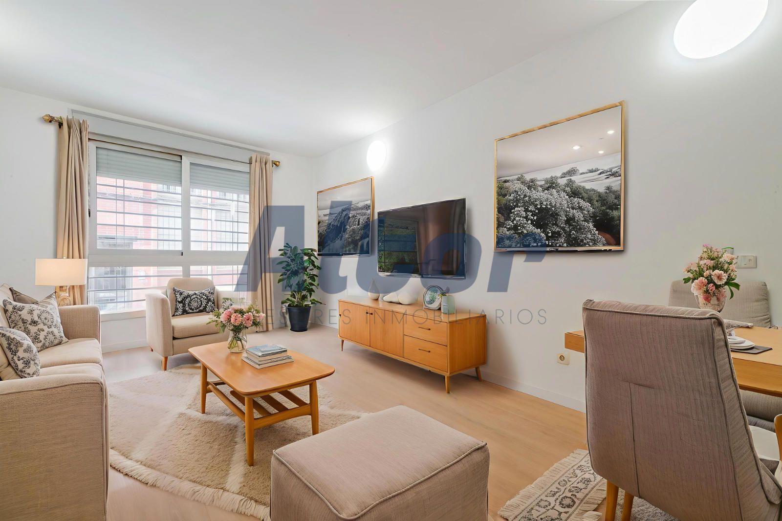 Sala d'estar de Pis de lloguer en  Madrid Capital amb Moblat