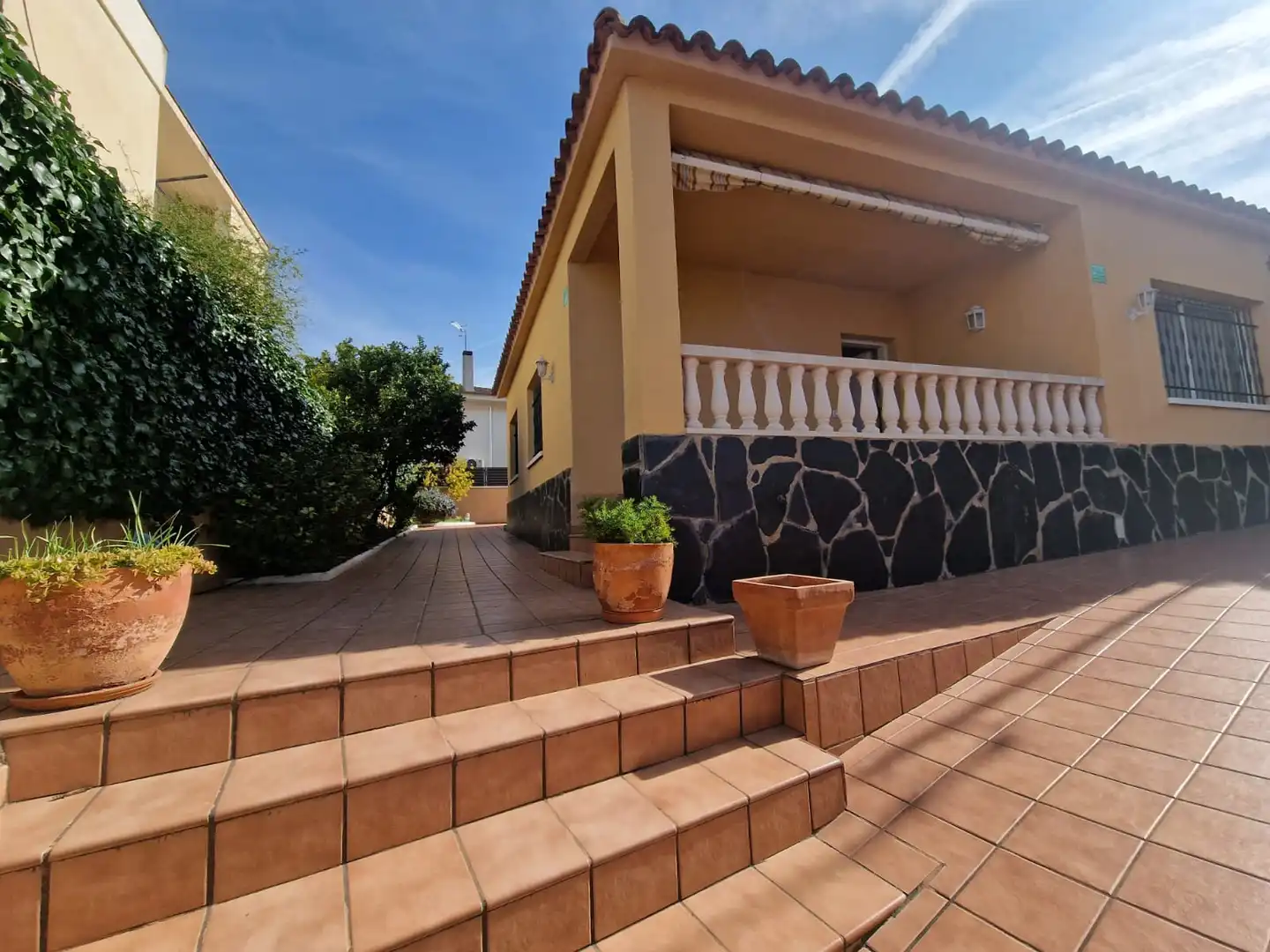 Exterior view of Detached homes for sale in Cunit  with Air Conditioner, Heating and Private garden