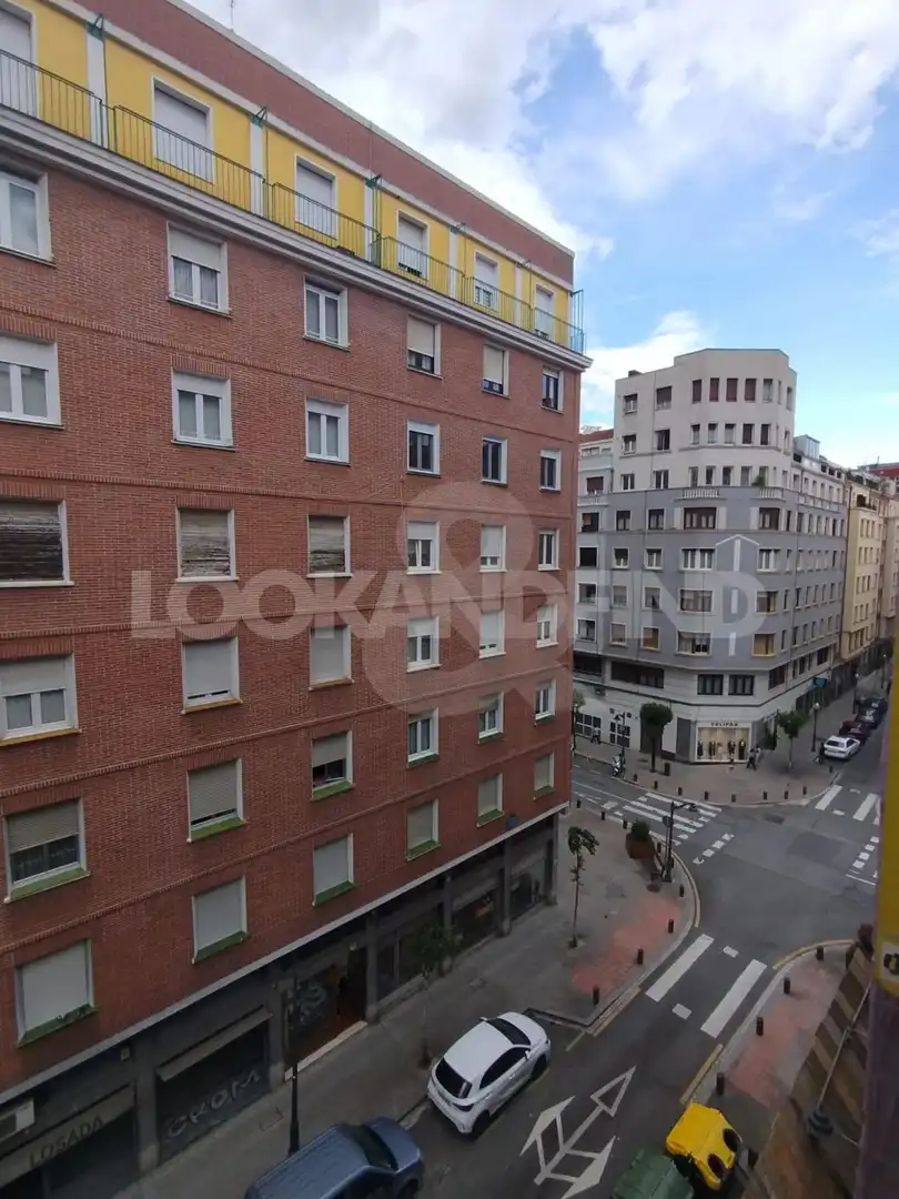 Pis amb ascensor en venda a Calle LABAYRU, imagen 25