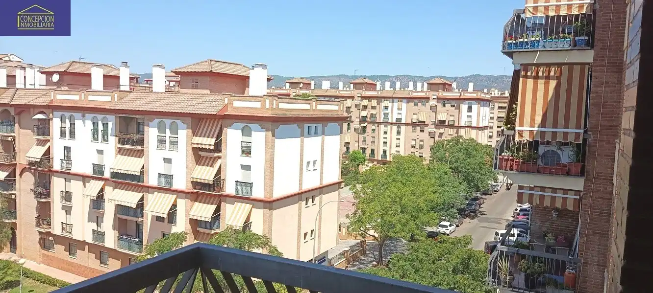 Außenansicht von Wohnung mieten mit Kaufoption in Córdoba mit Klimaanlage, Heizung und Terrasse