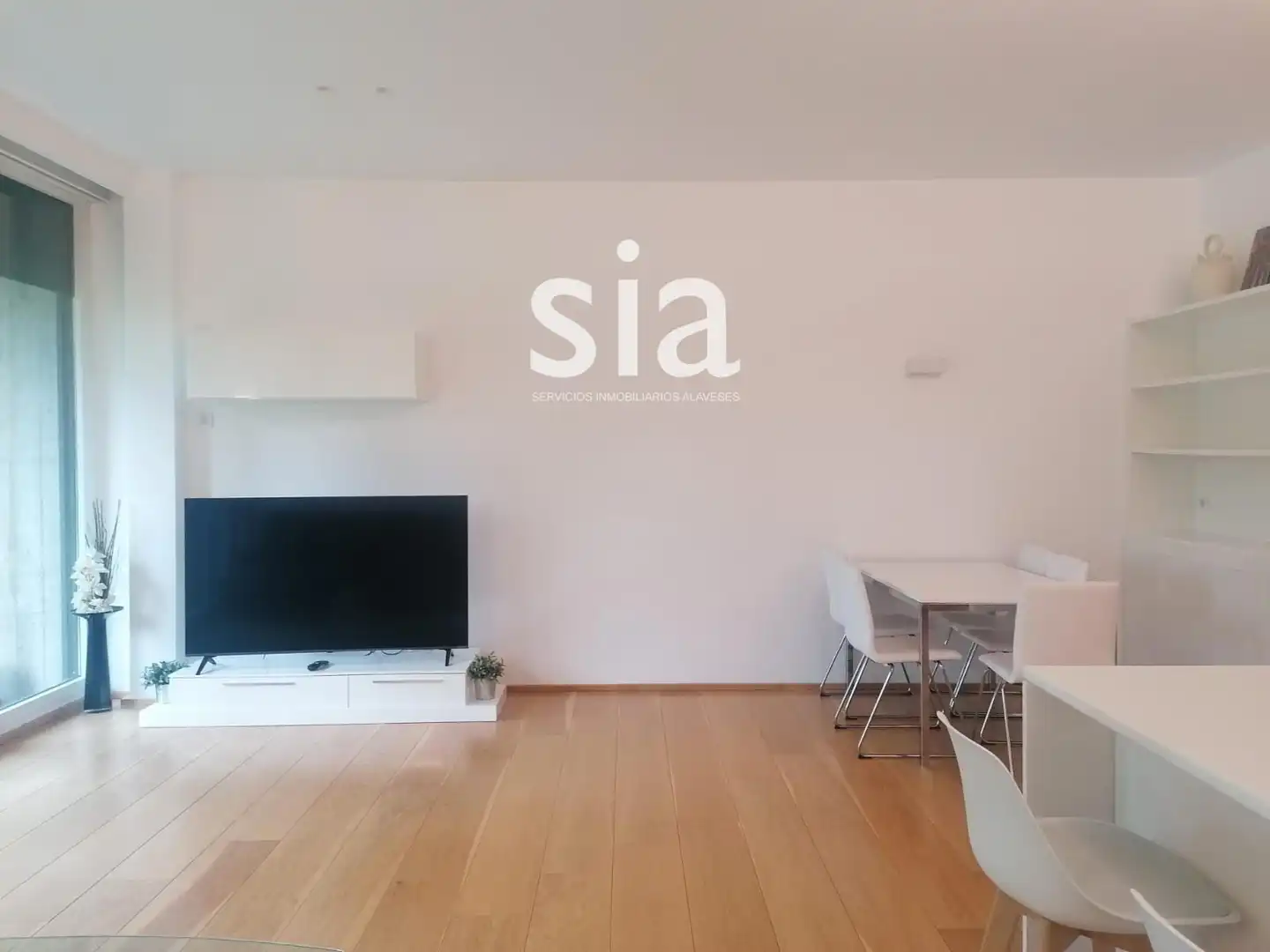 Piso de alquiler en Los Buesa, Mendizorrotza - Armentia
