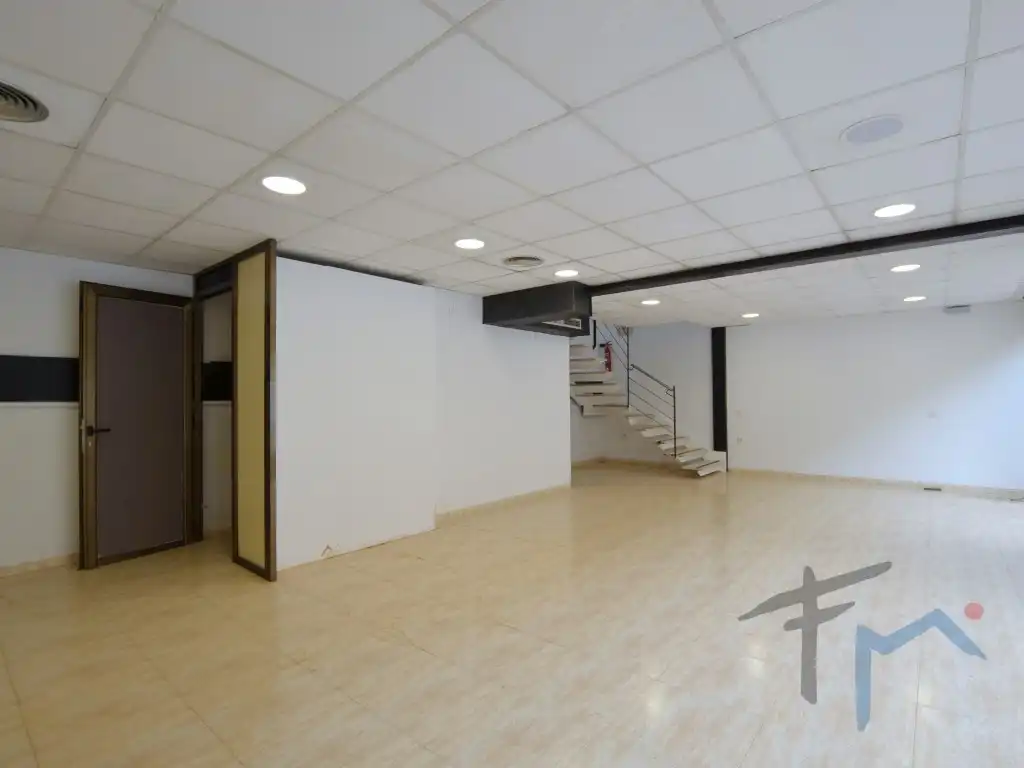 Gewerbefläche zum Verkauf in Avenida Linia La, imagen 6