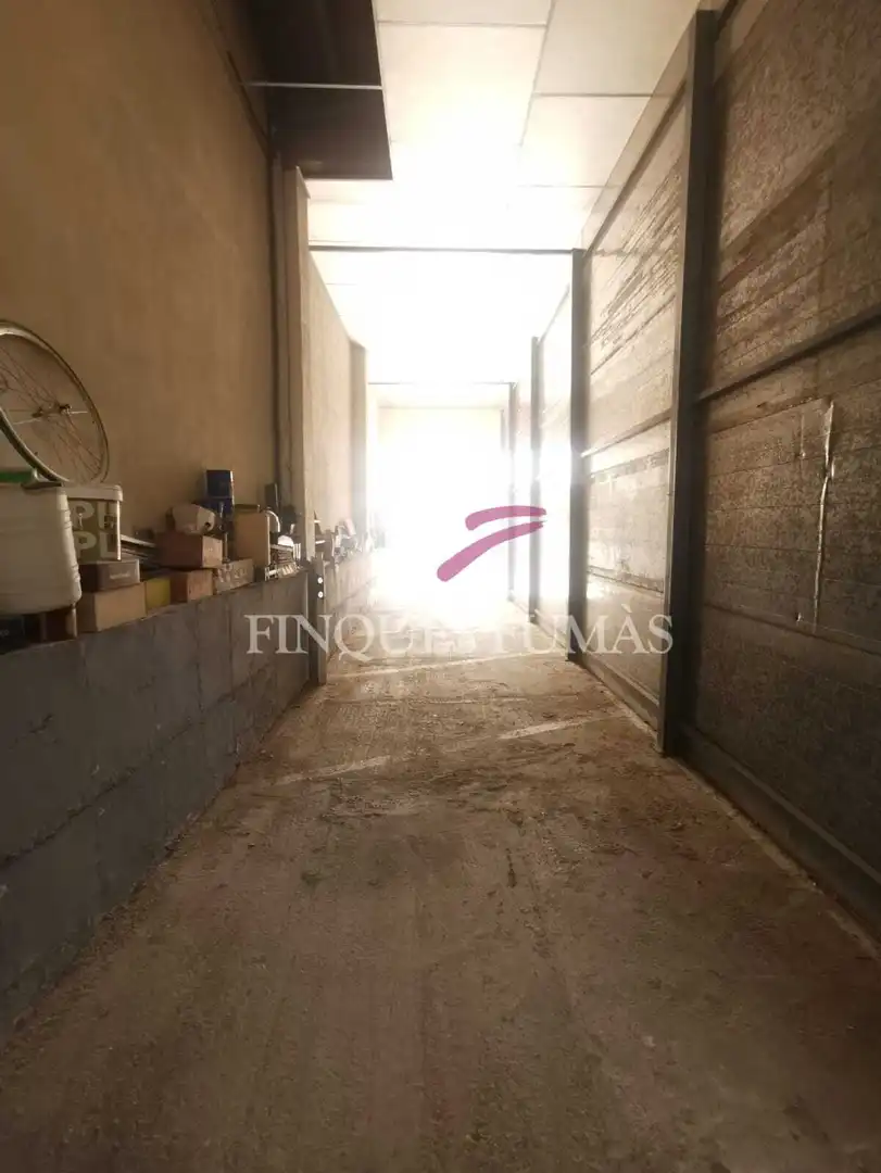 Local comercial en venda a Cervera, imagen 4
