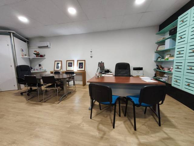 Local comercial en Alquiler en Trinquet, 7 en Deltebre