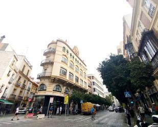 Vista exterior de Pis en venda en  Sevilla Capital