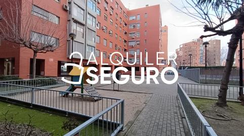 Foto 3 de Pis de lloguer a De la Silvina, San Fermín,  Madrid Capital