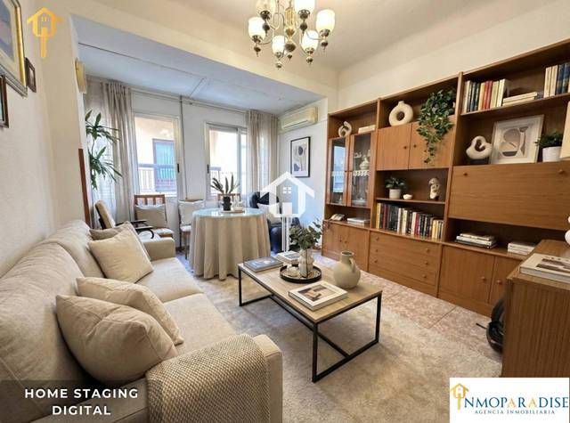 Piso en Venta en Calle VALDES en Barrio del Centro