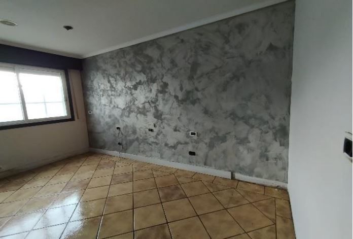 Piso en venta en C/ Alonso Ojeda, Teis