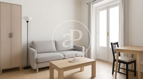 Foto 3 de Piso en venta en Corre. Baja de San Pablo, Universidad - Malasaña, Madrid Capital