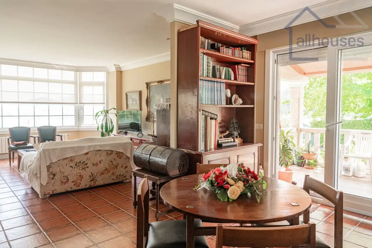 Detached house with pool for sale in Oia, imagen 9